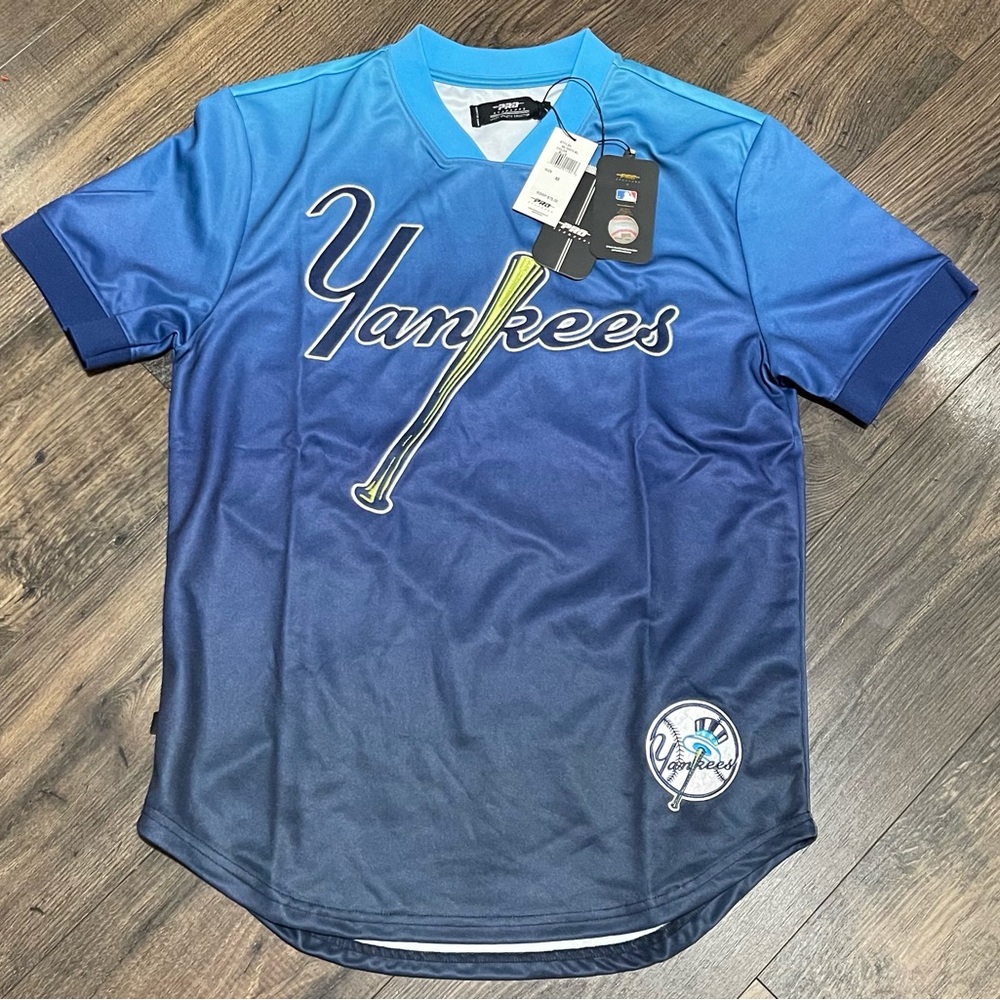 Pro Standard Limited Edition Yankees Jersey - Meduim